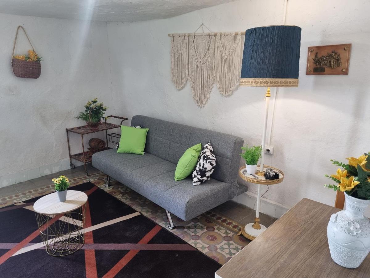 Apartamentos La Cueva Paterna Exteriör bild