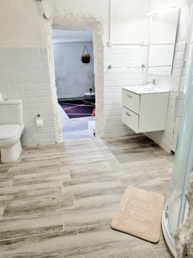 Apartamentos La Cueva Paterna Exteriör bild